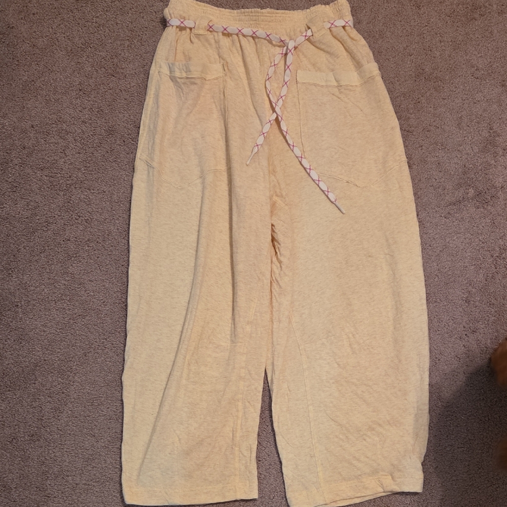 *NEW* Free People (Intimately) Pale Yellow Barrel Pant